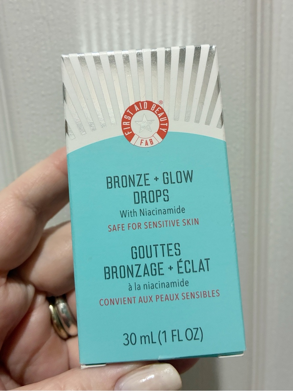 First Aid Beauty Bronze + Glow Drops